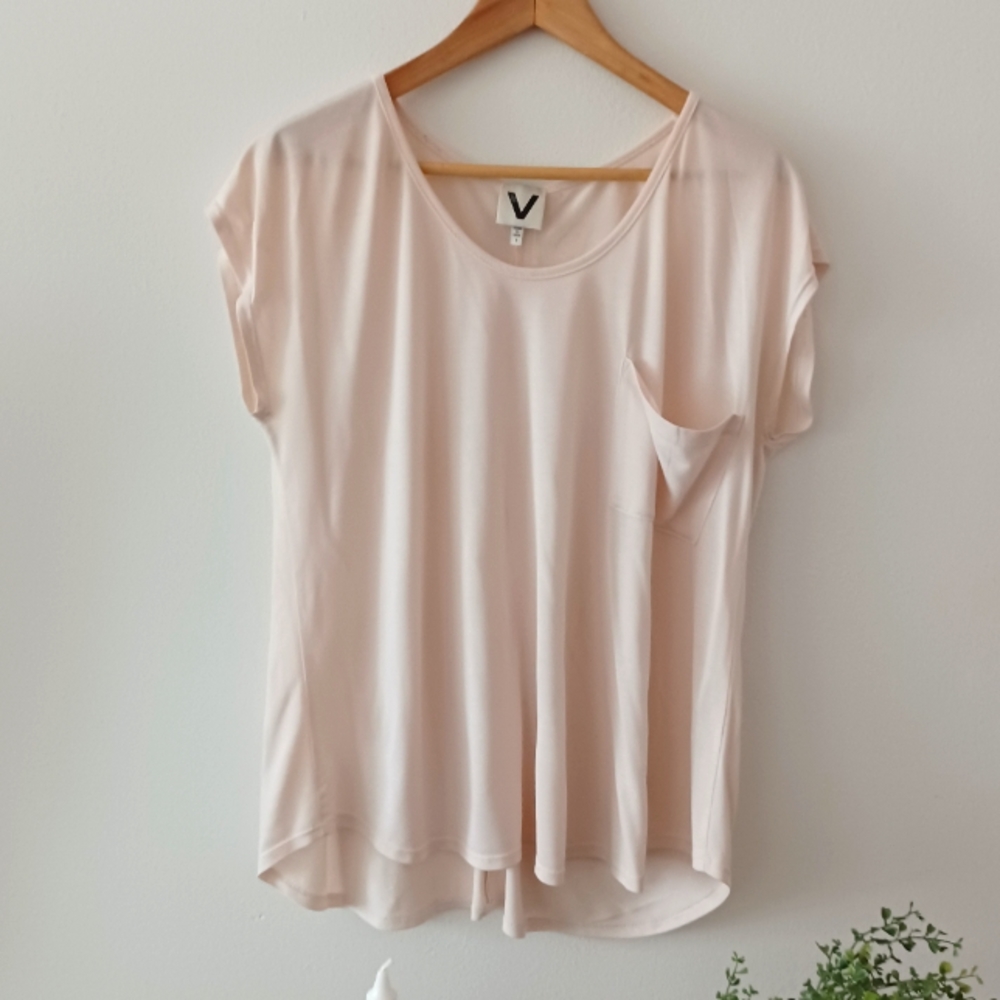 ⚡️SALE⚡️Light Blush/Ivory Soft T-Shirt